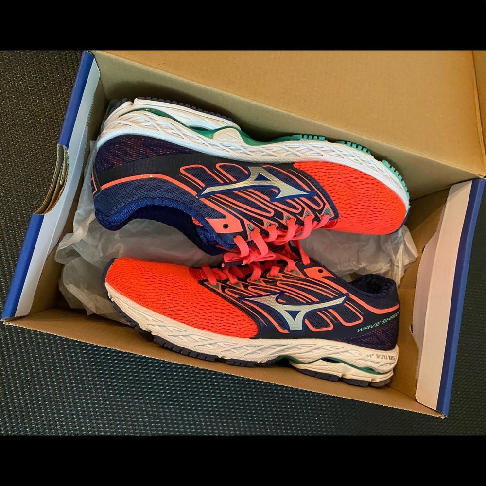 Mizuno Wave Shadow Running Shoes